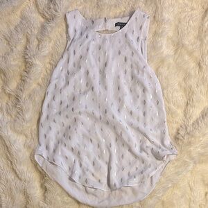 Brixon Ivy White Sleeveless Blouse with Silver Pattern